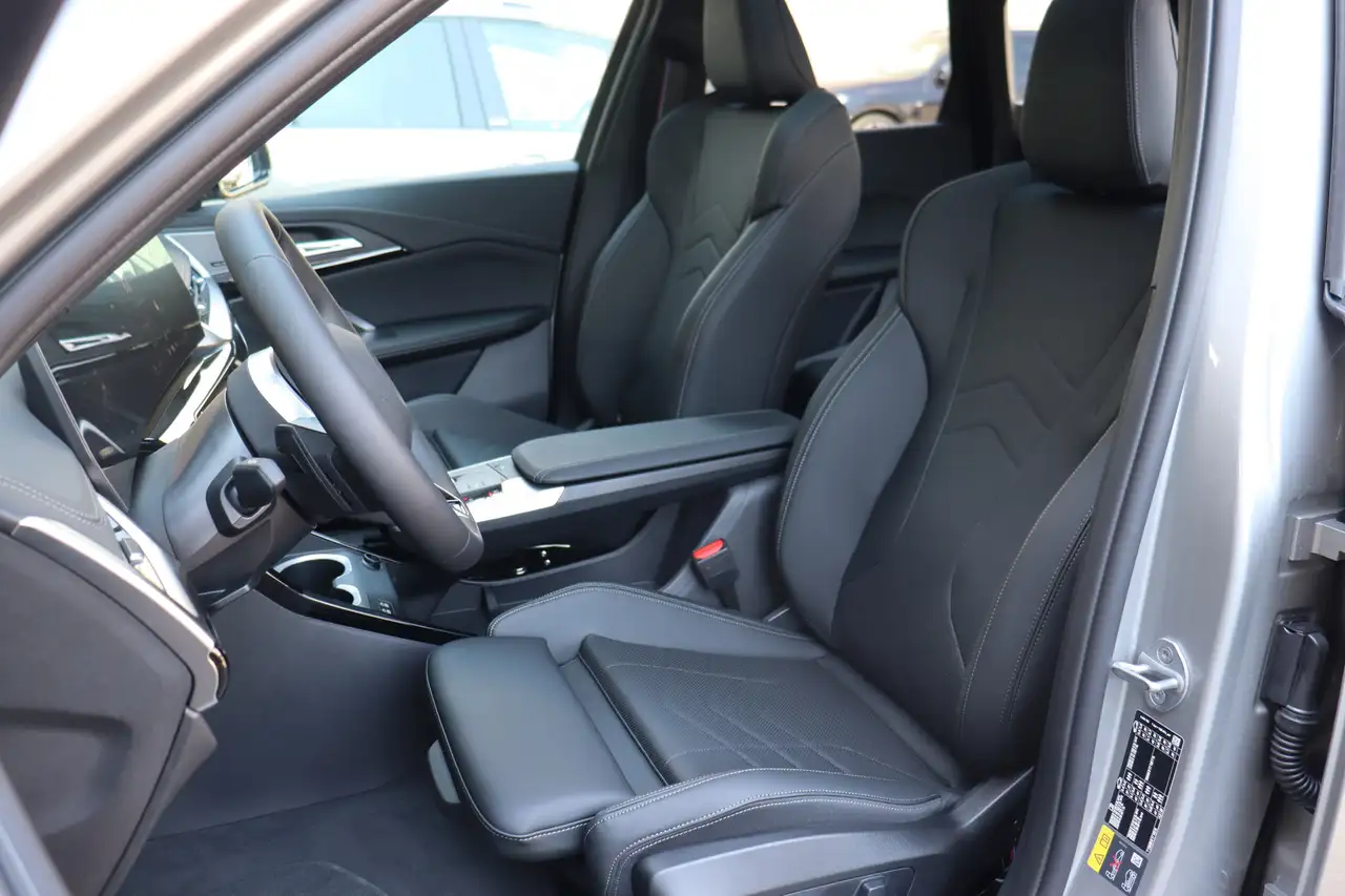 BMW iX1 2026
