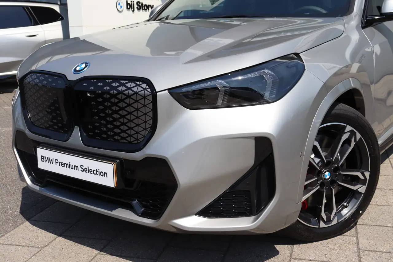 BMW iX1 2026