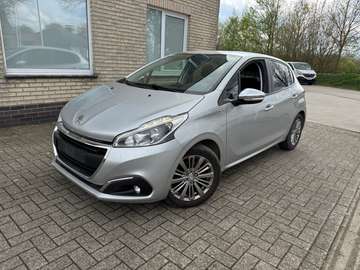 208 1.2i PureTech Style