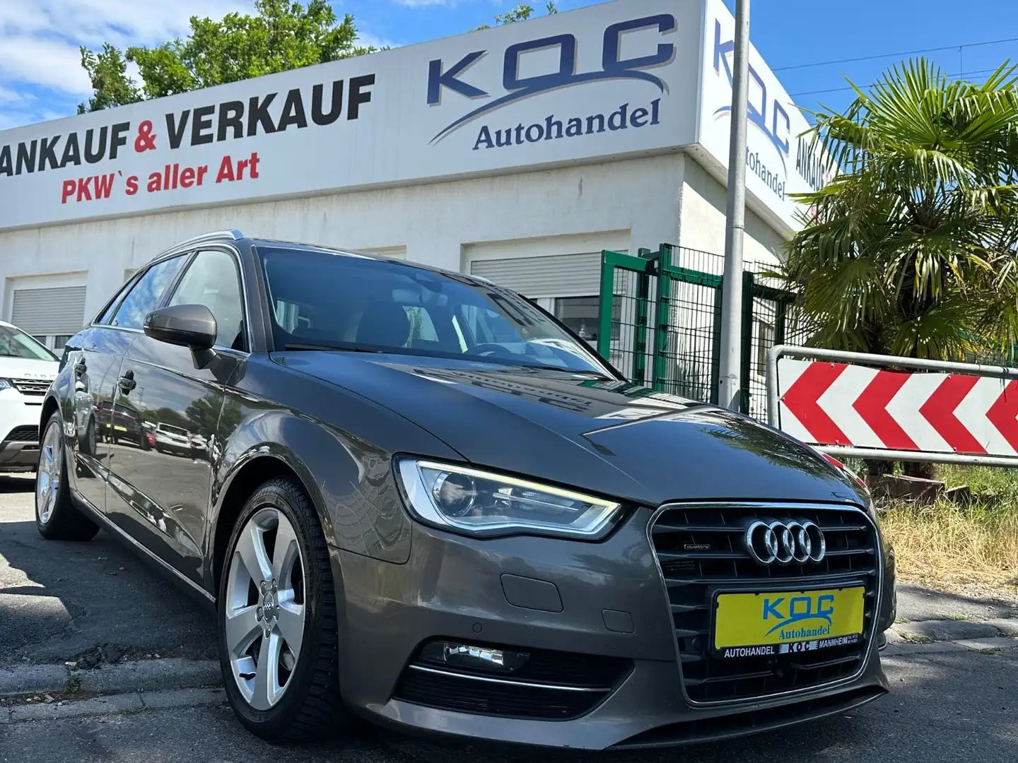 Audi A3 Sportback Ambition Quattro Gris - 1