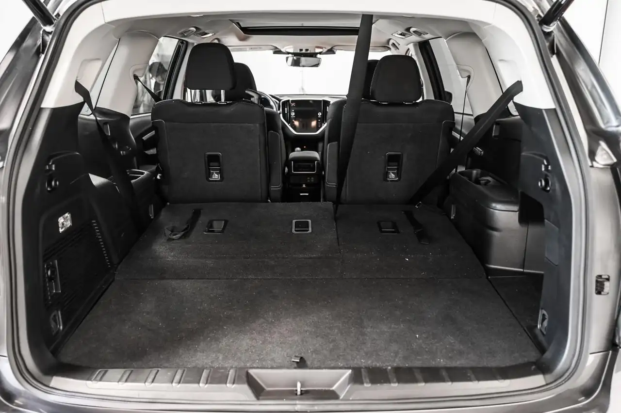 Subaru Ascent снимка Subaru Ascent