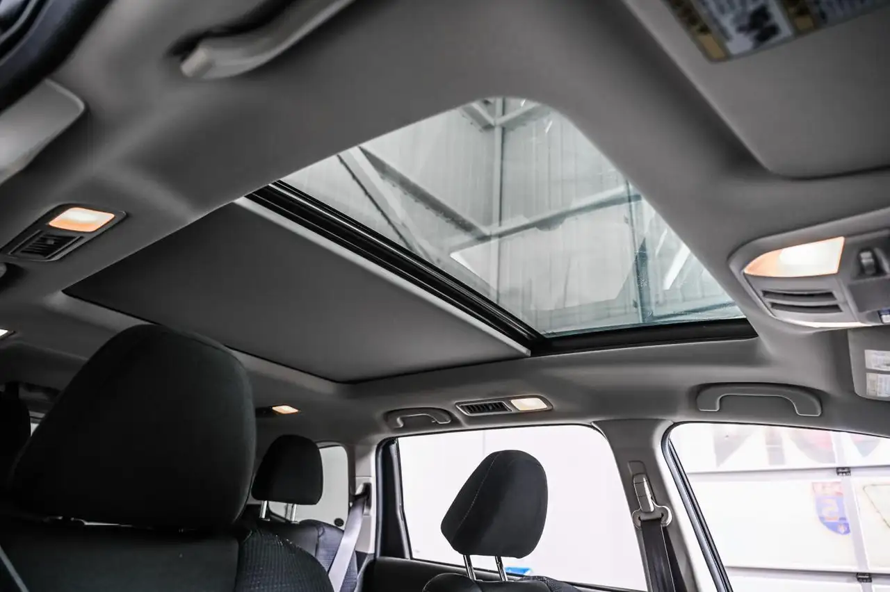 Subaru Ascent снимка Subaru Ascent