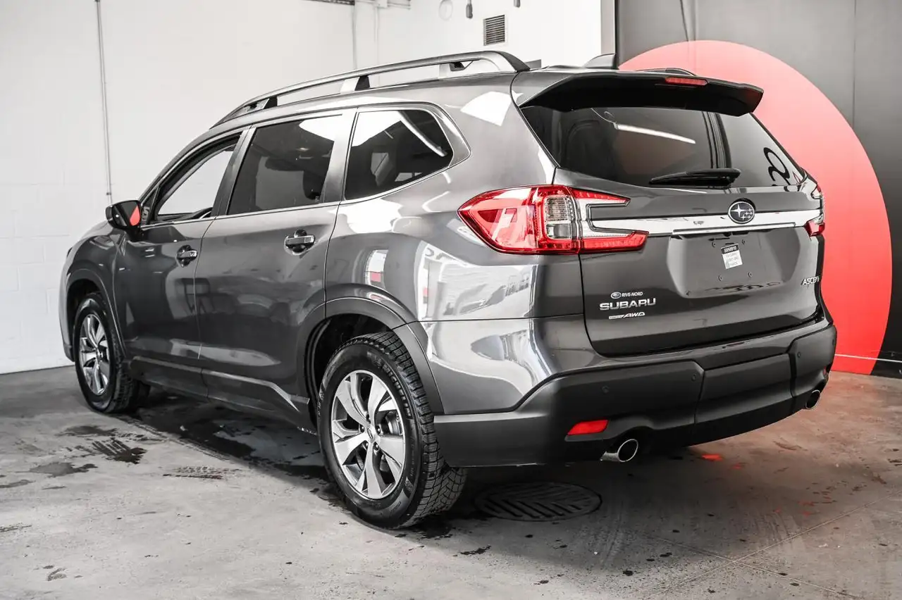 Subaru Ascent снимка Subaru Ascent