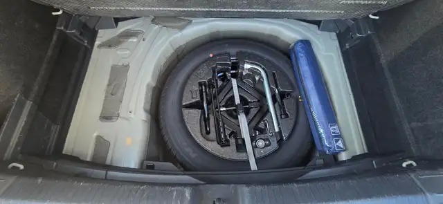 Volkswagen Polo view 13
