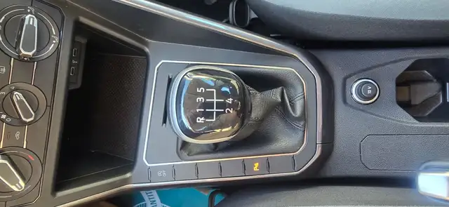 Volkswagen Polo view 15