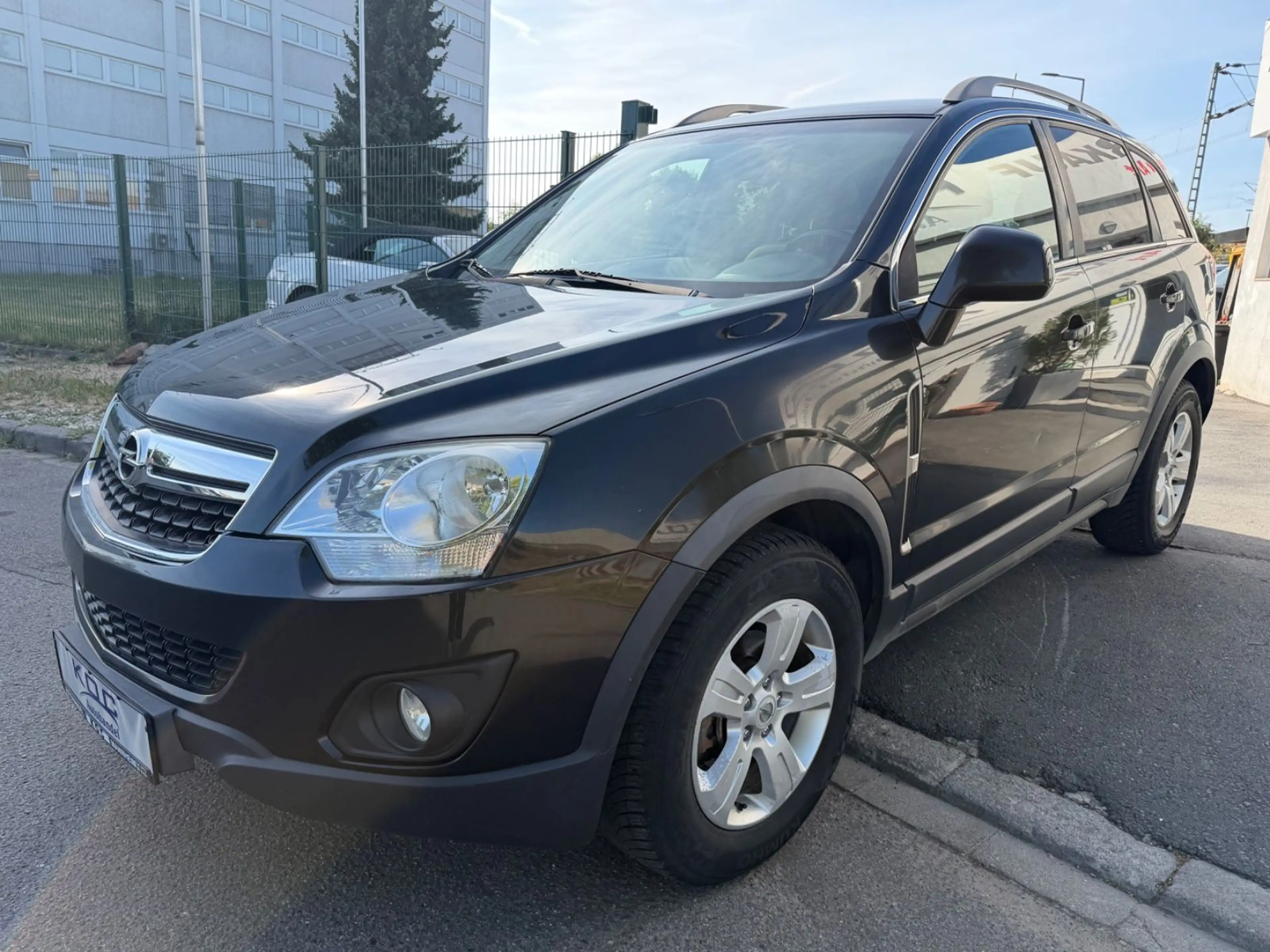 Opel Antara 2.2 CDTI Design Edition 4x4 / 1.Hand — photo 3