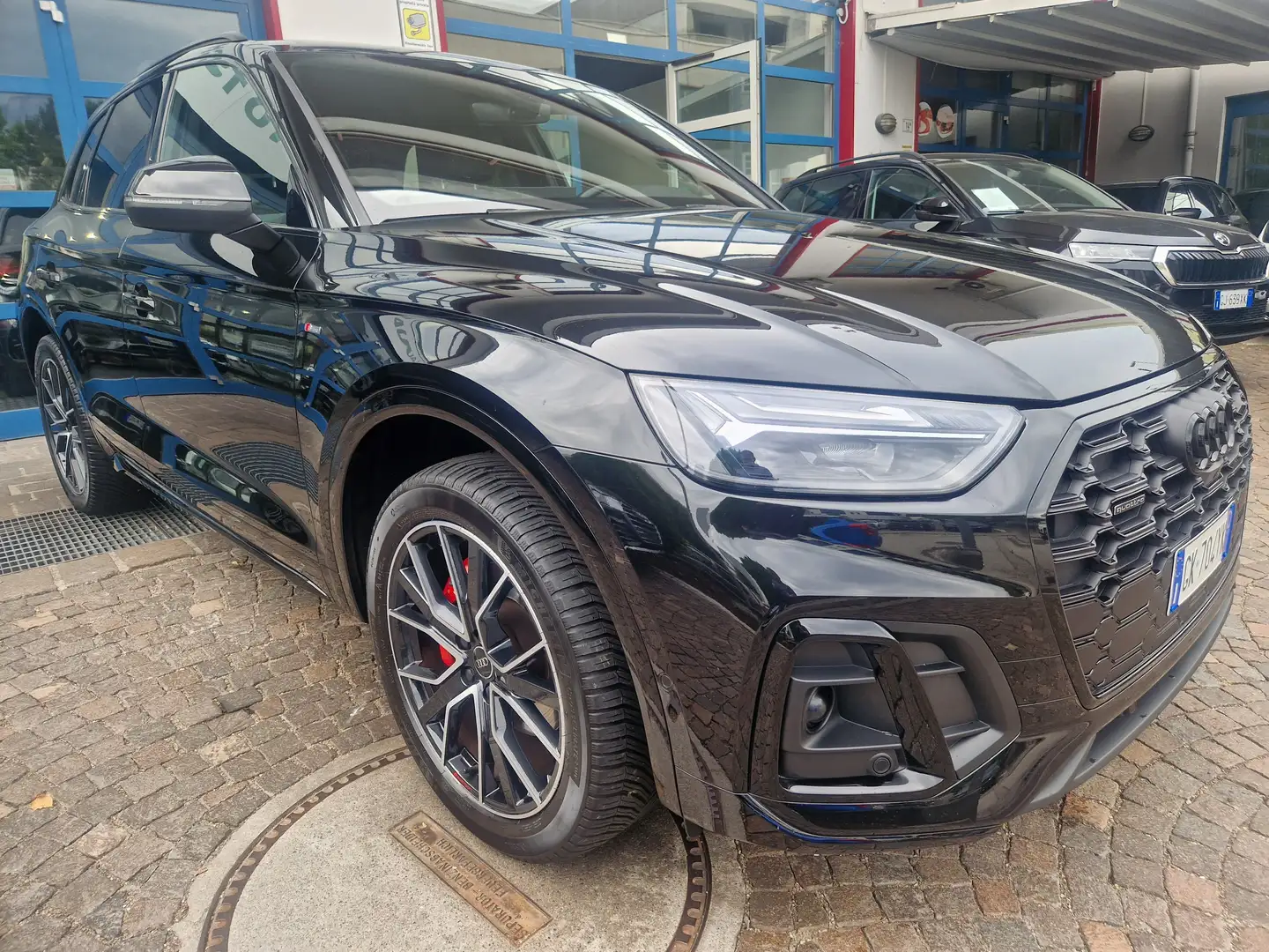 Audi Q5 40TDI204Cv Str. quattro S line+ ACC VirCock 20"LED Nero - 2