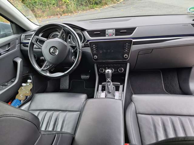 Skoda Superb Superb Combi 2.0 TDI 4x4 DSG L