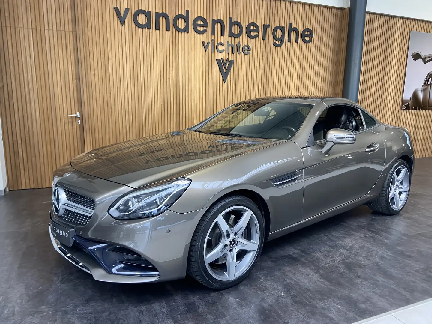 Mercedes-Benz SLC 200 SLC 200 (EU6d-TEMP) Grau - 1