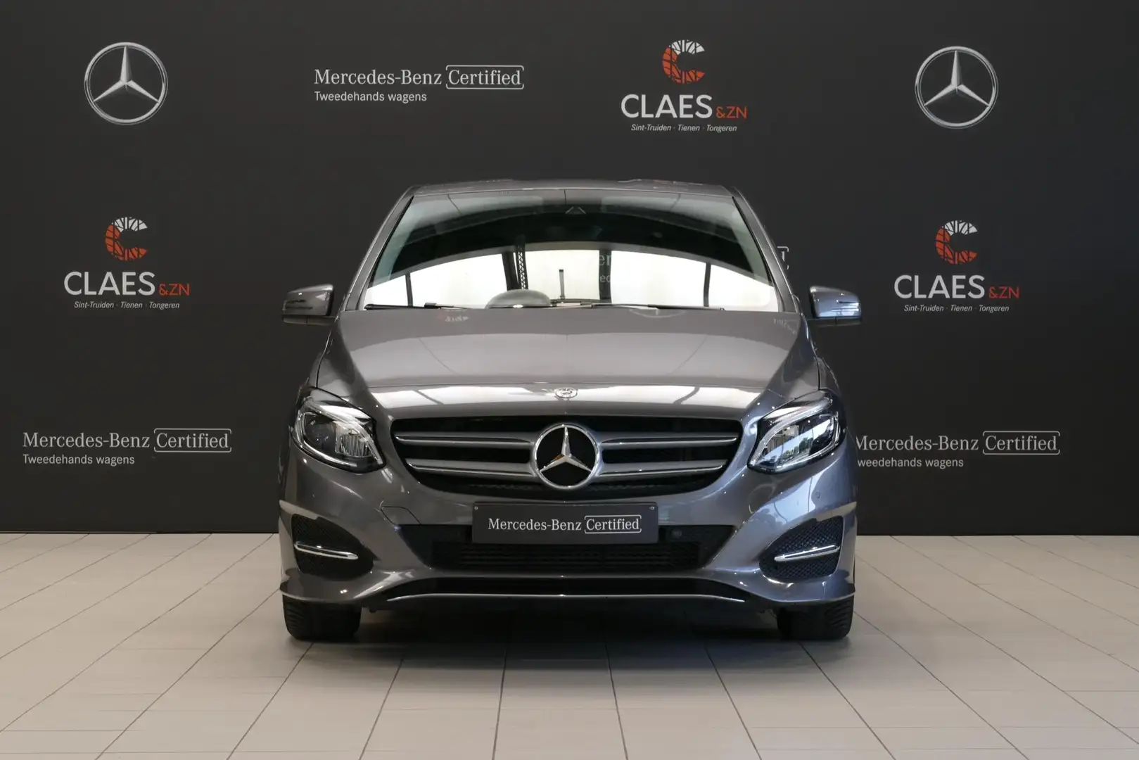 Mercedes-Benz B 180 DOS 7518 Gris - 2