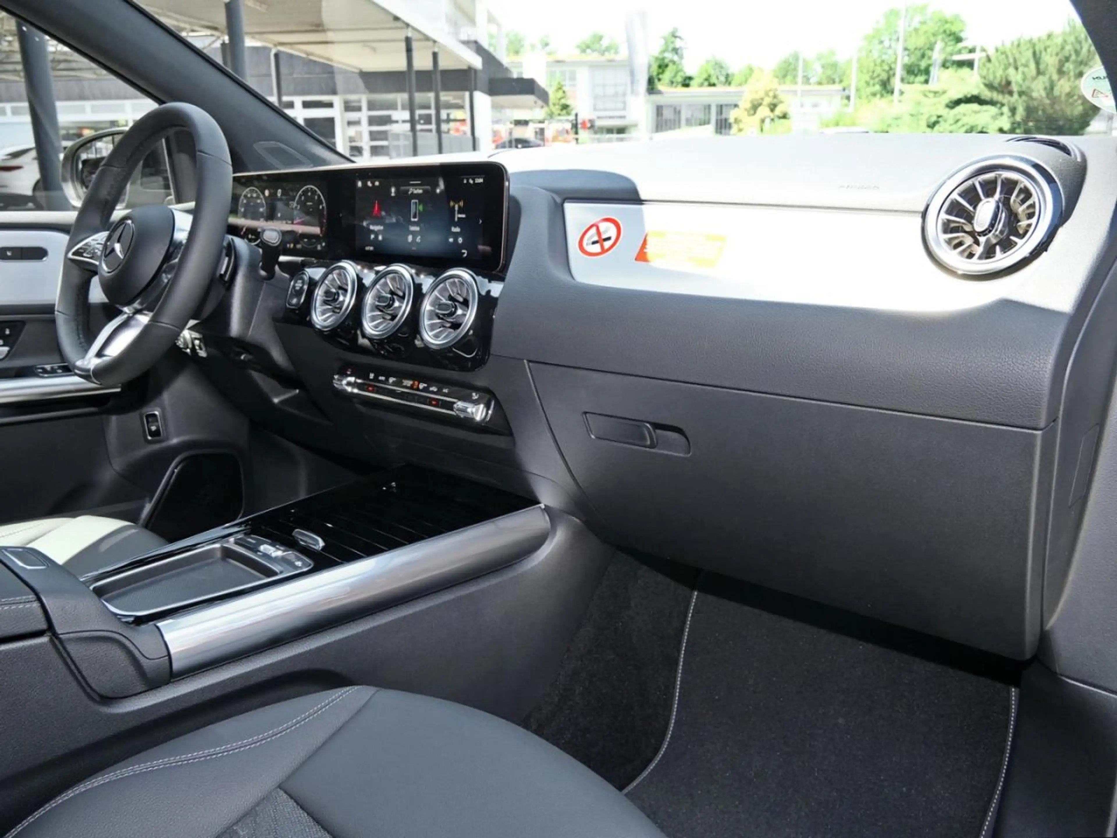 Mercedes-Benz B 180 Progressive Night Distronic Kamera AHK — photo 8