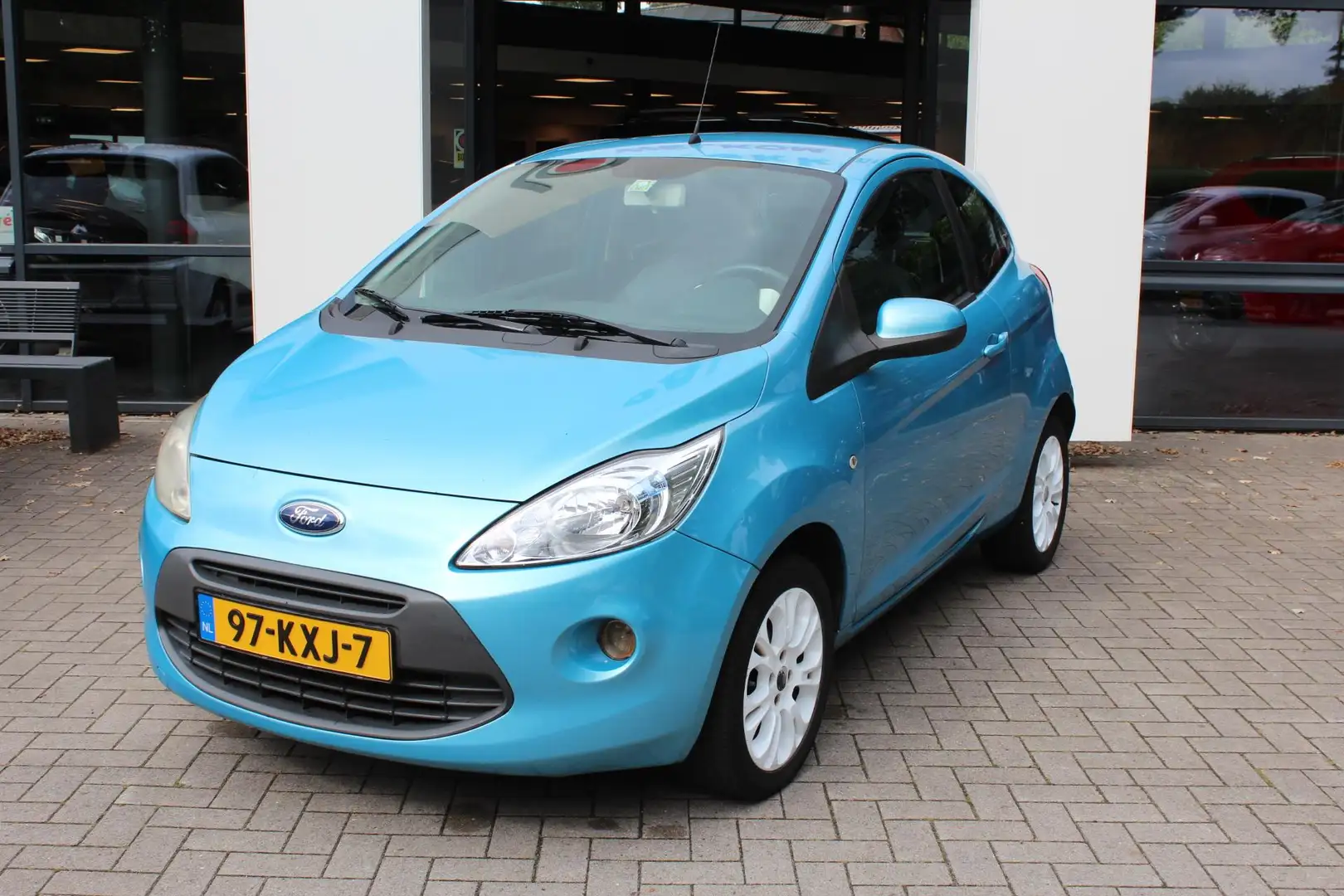 Ford Ka/Ka+ 1.2 Titanium Blauw - 1