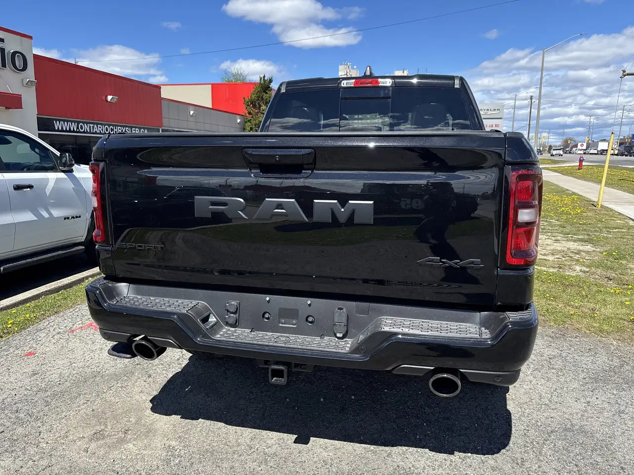 RAM 1500 снимка RAM 1500