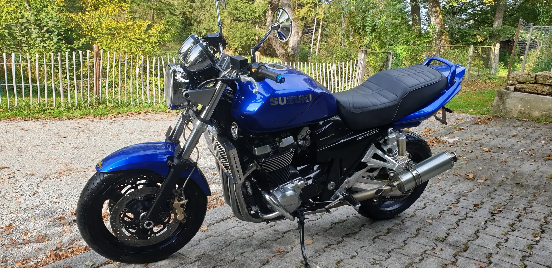 Suzuki GSX 1400 Bleu - 2