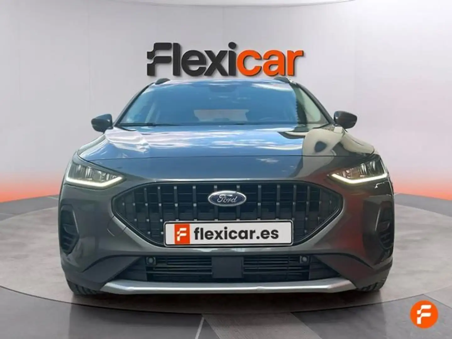Ford Focus 1.0 Ecob. MHEV 114kW Active Des. SIP AT Gris - 2
