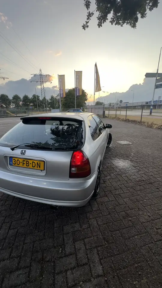 Honda Civic 1.4i S, foto 7