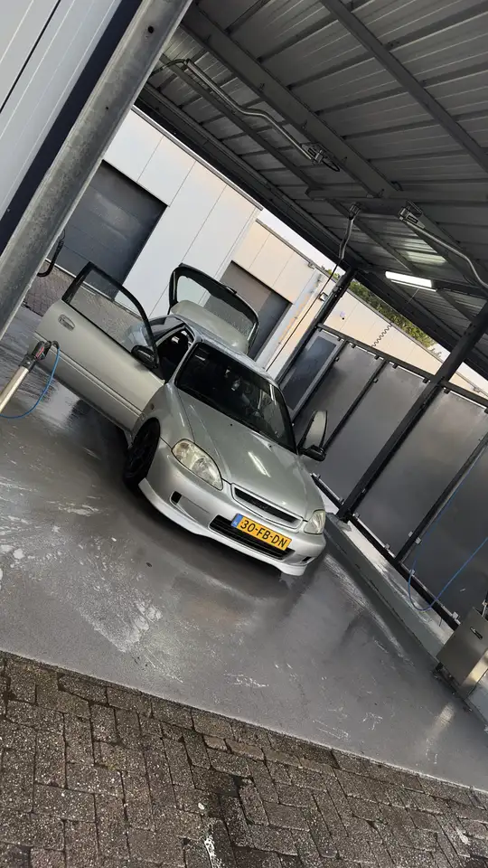 Honda Civic 1.4i S, foto 3