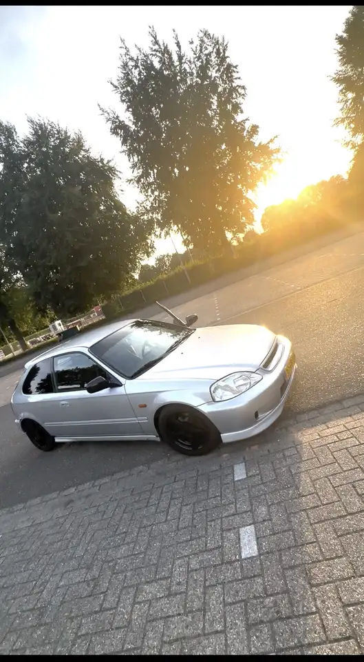 Honda Civic 1.4i S, foto 9