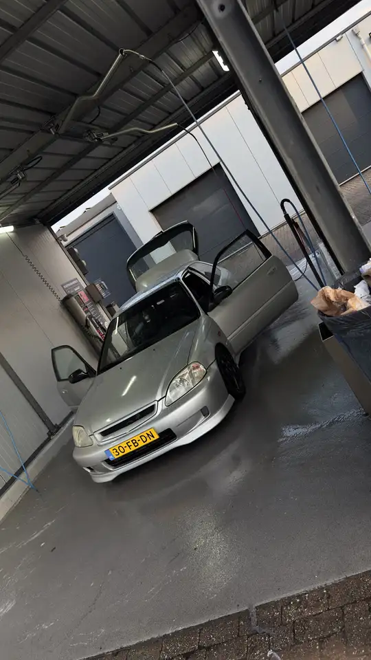 Honda Civic 1.4i S, foto 2