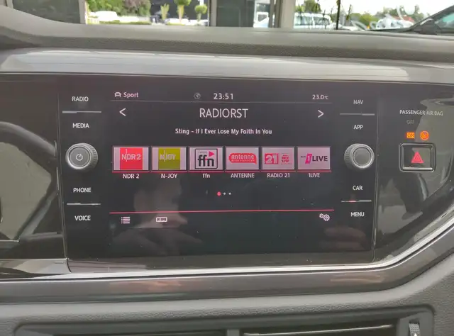 Volkswagen Polo view 14