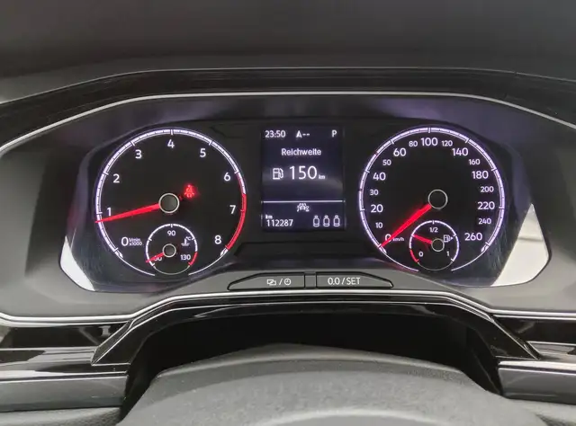 Volkswagen Polo view 13