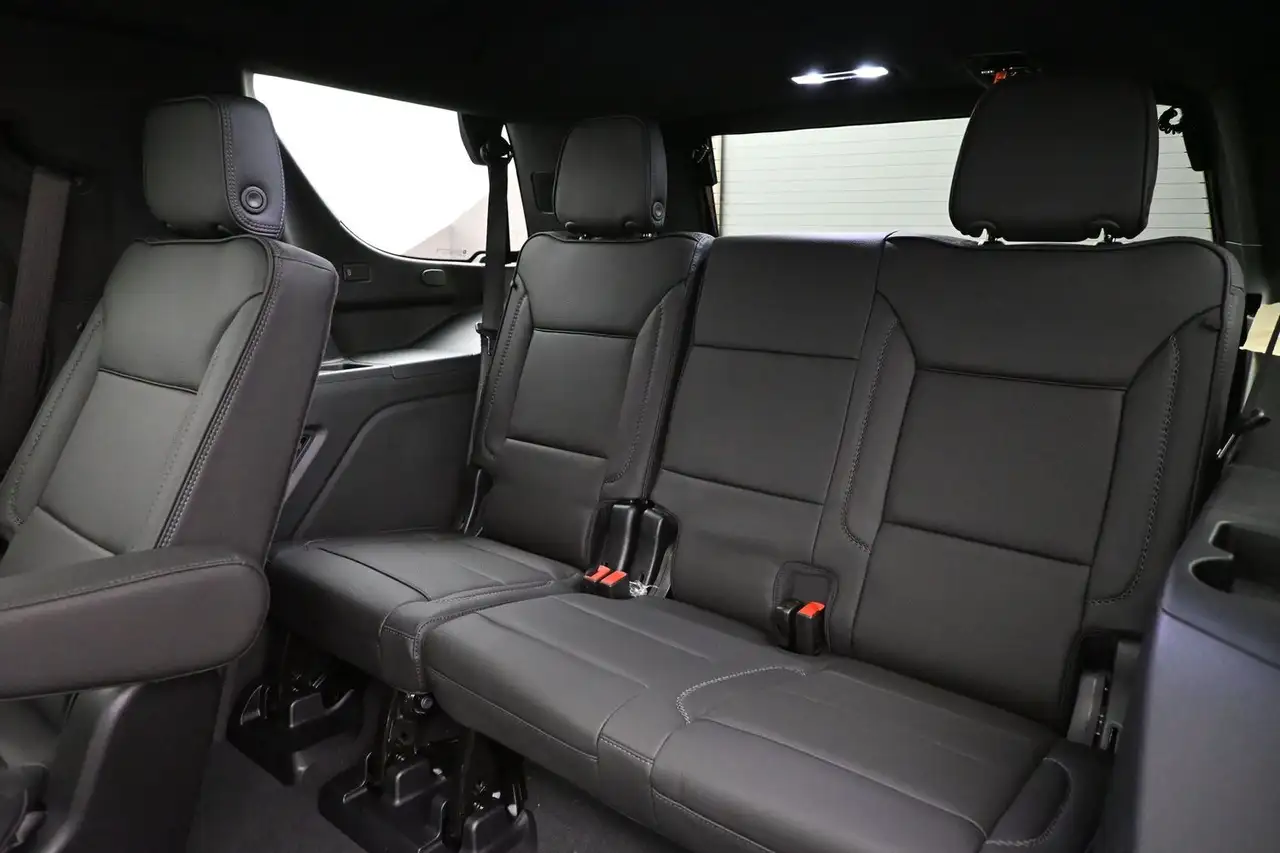 GMC Yukon снимка GMC Yukon