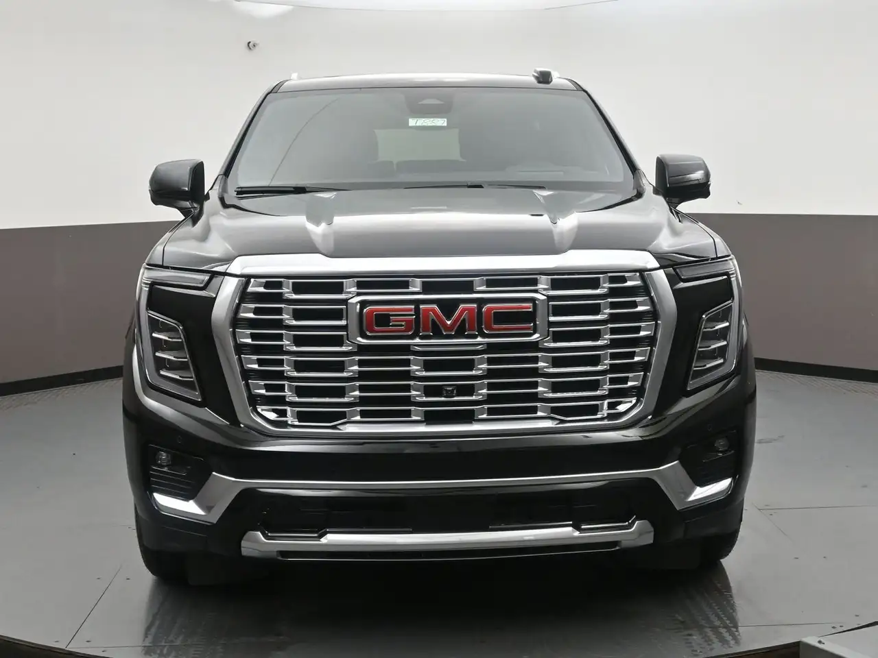 GMC Yukon снимка GMC Yukon