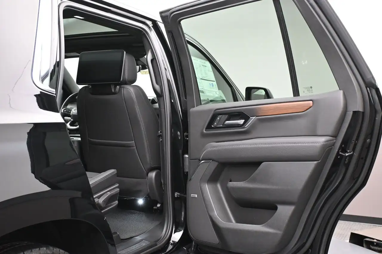 GMC Yukon снимка GMC Yukon