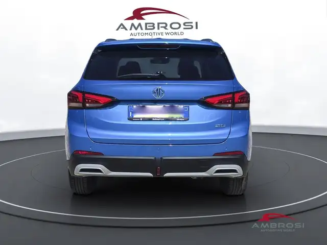 MG ZS view 8