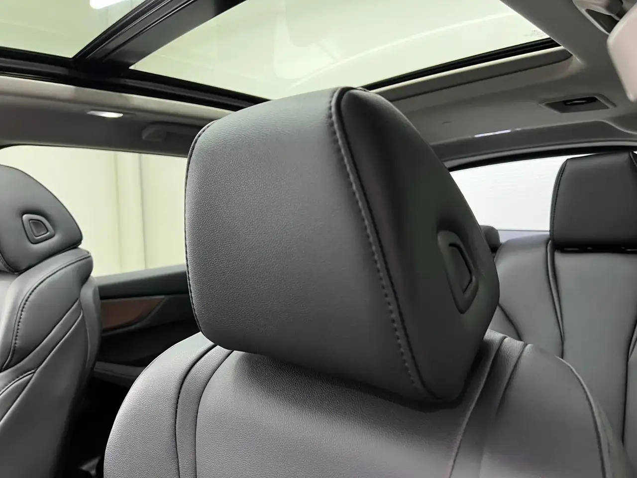 Acura MDX снимка Acura MDX