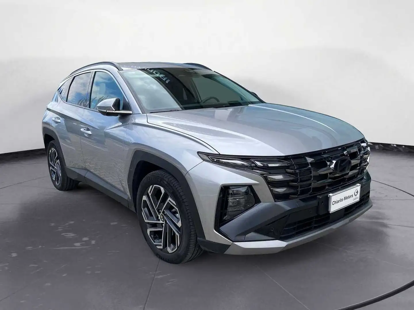 Hyundai TUCSON 3ª serie 1.6 CRDI 48V DCT Exellence Plateado - 1