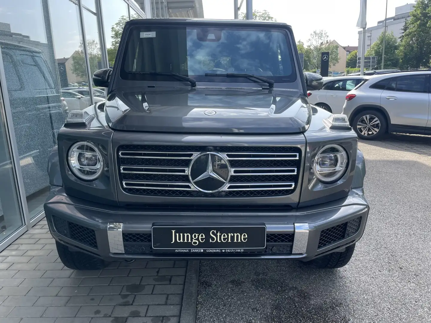 Mercedes-Benz G 400 G 400 d AMG Line/Loop-Design/COMAND APS/Navi/SHD - 2