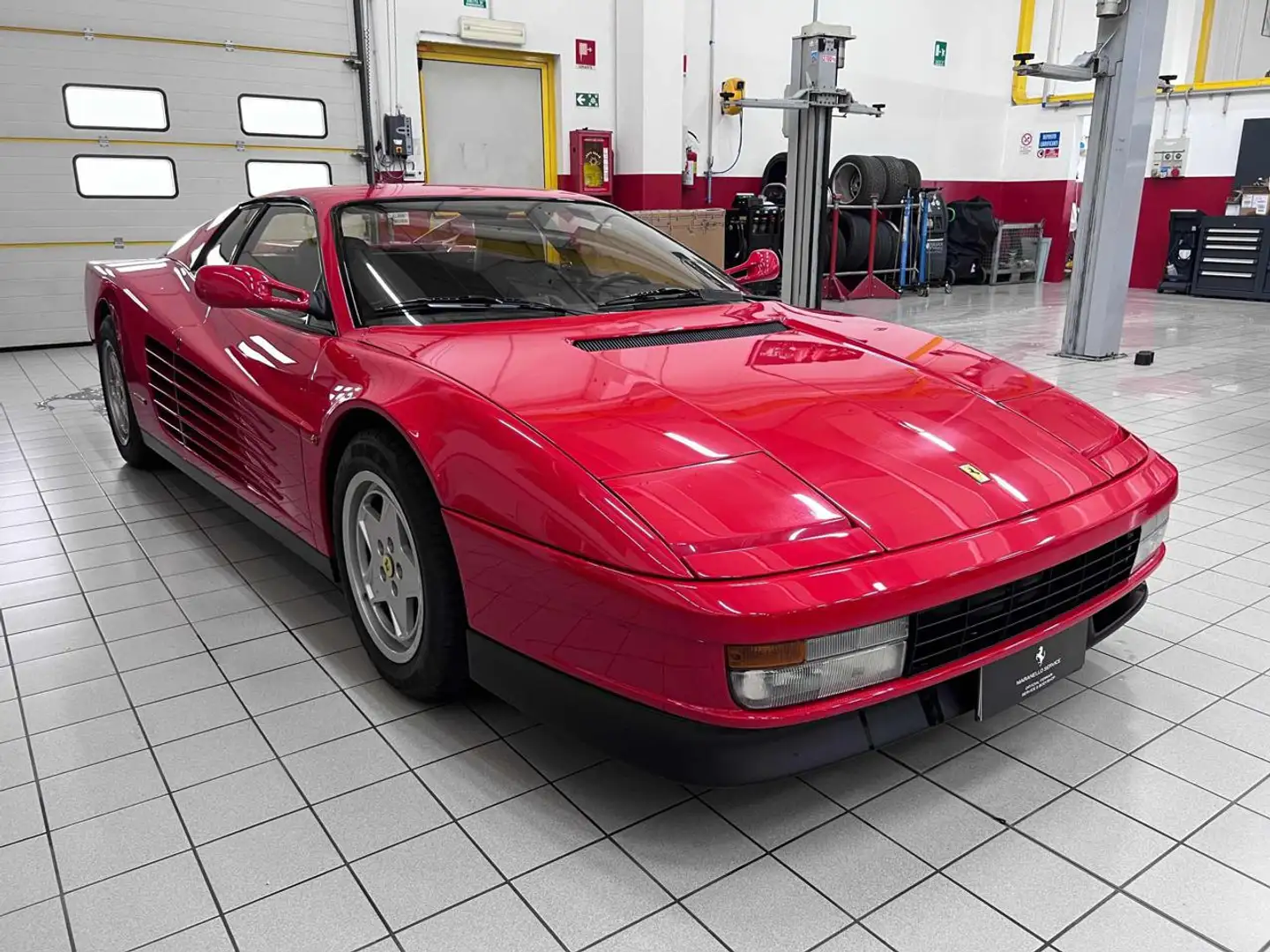 Ferrari Testarossa cat Rot - 2