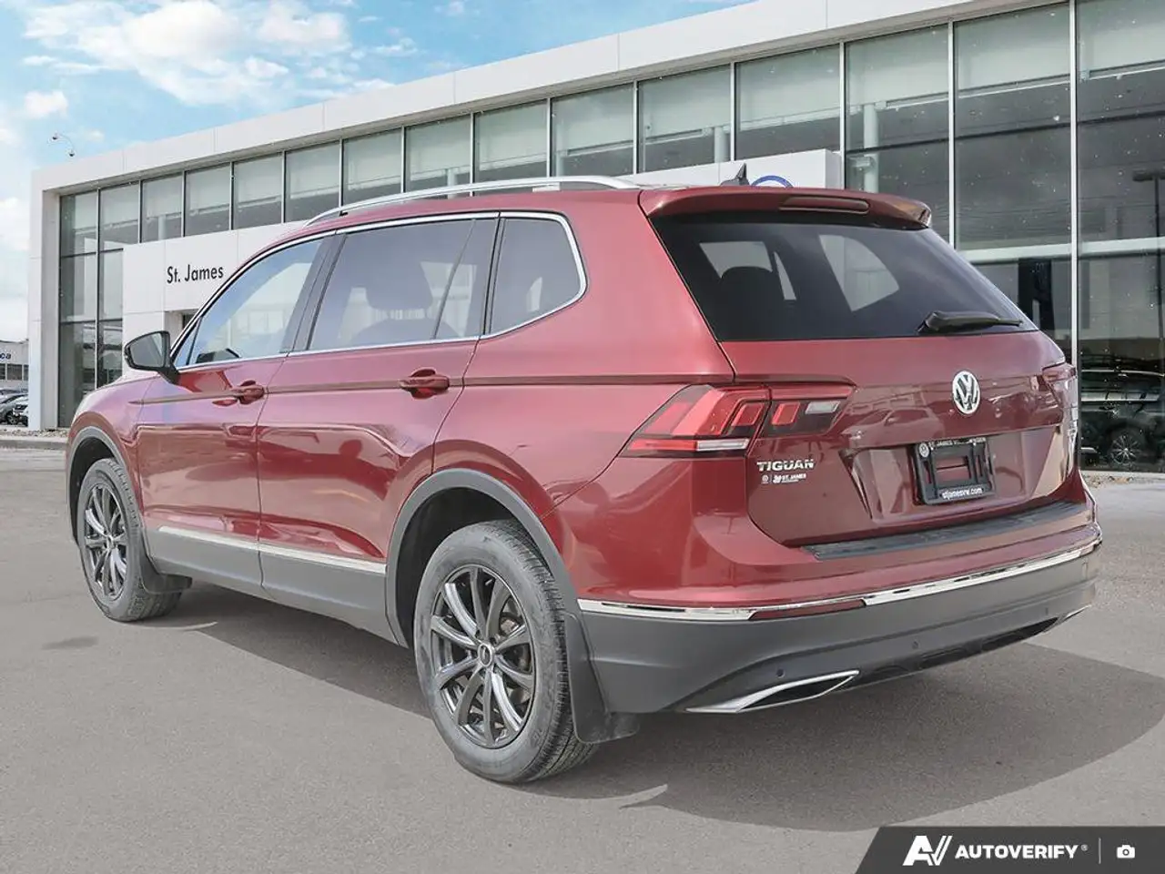 Volkswagen Tiguan снимка Volkswagen Tiguan