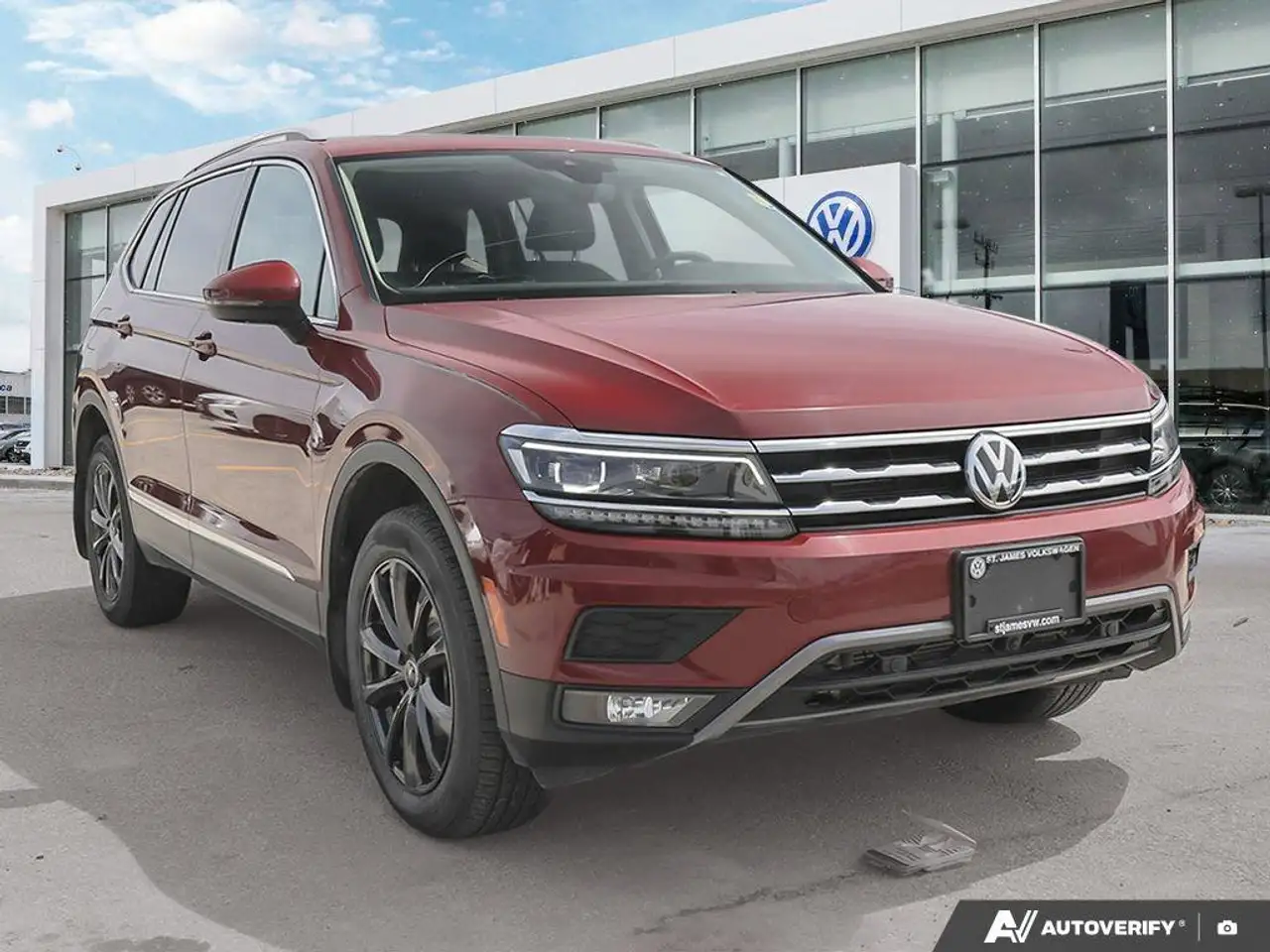 Volkswagen Tiguan снимка Volkswagen Tiguan
