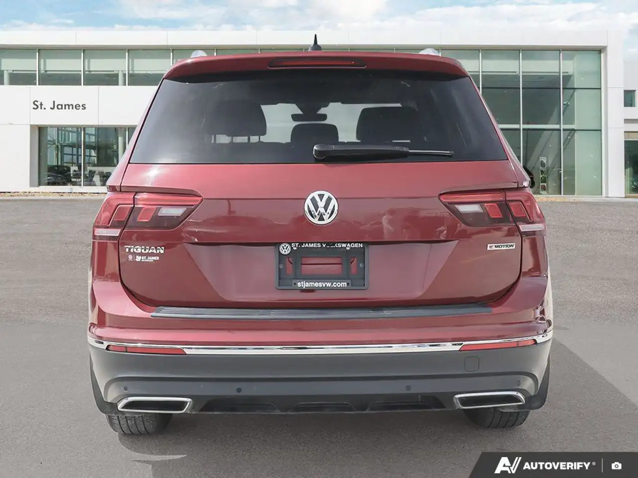Volkswagen Tiguan снимка Volkswagen Tiguan