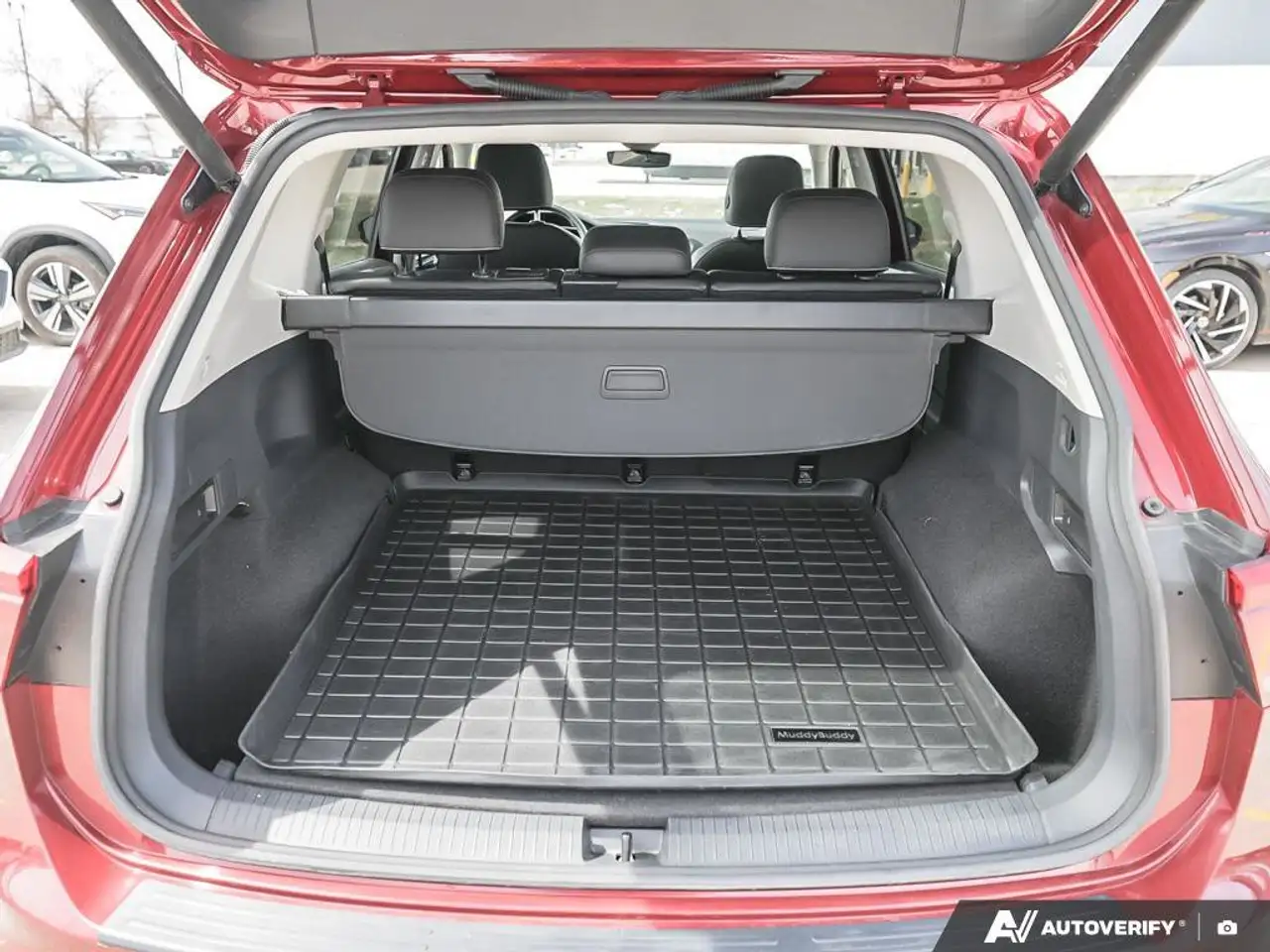 Volkswagen Tiguan снимка Volkswagen Tiguan