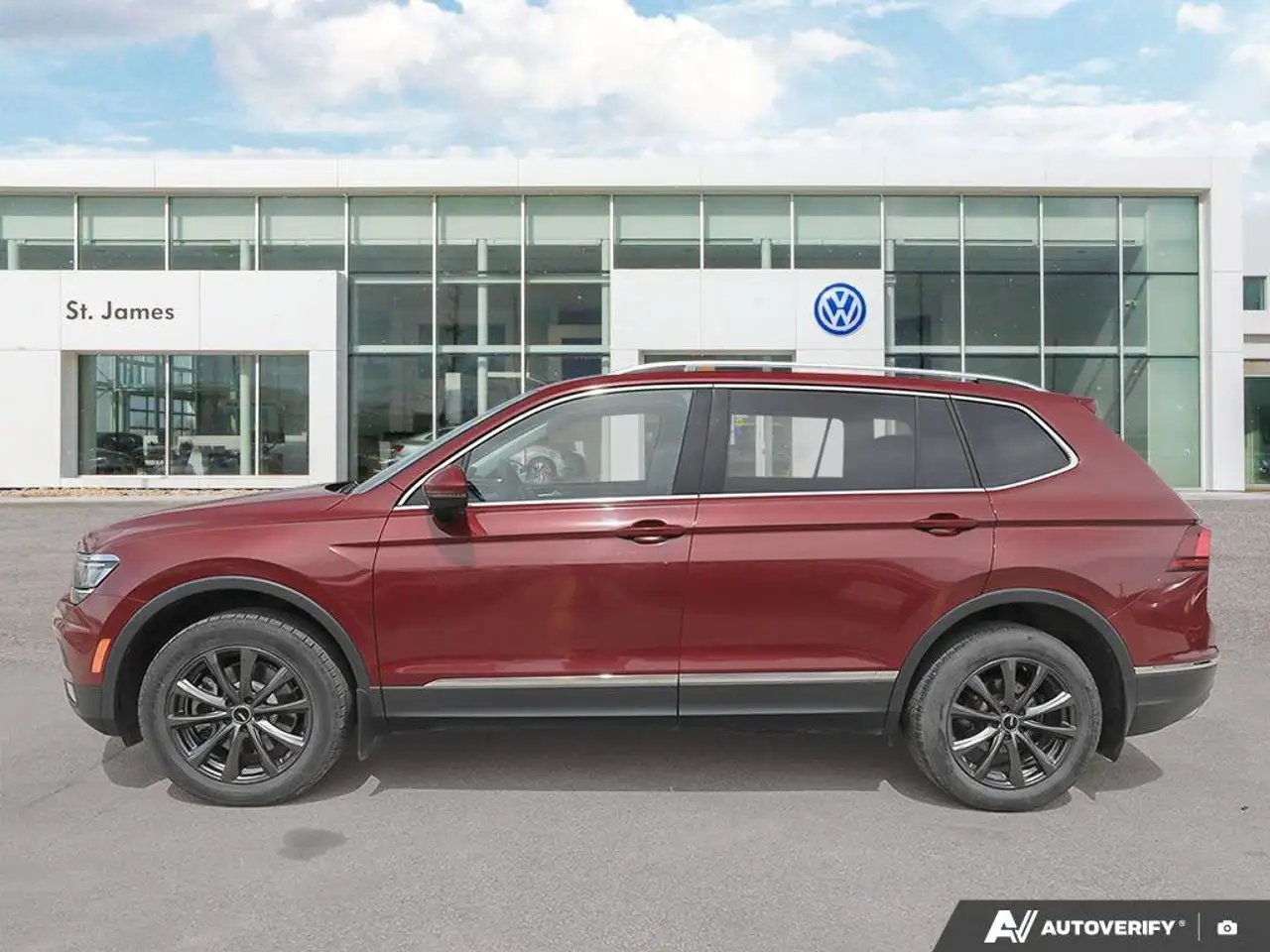 Volkswagen Tiguan снимка Volkswagen Tiguan