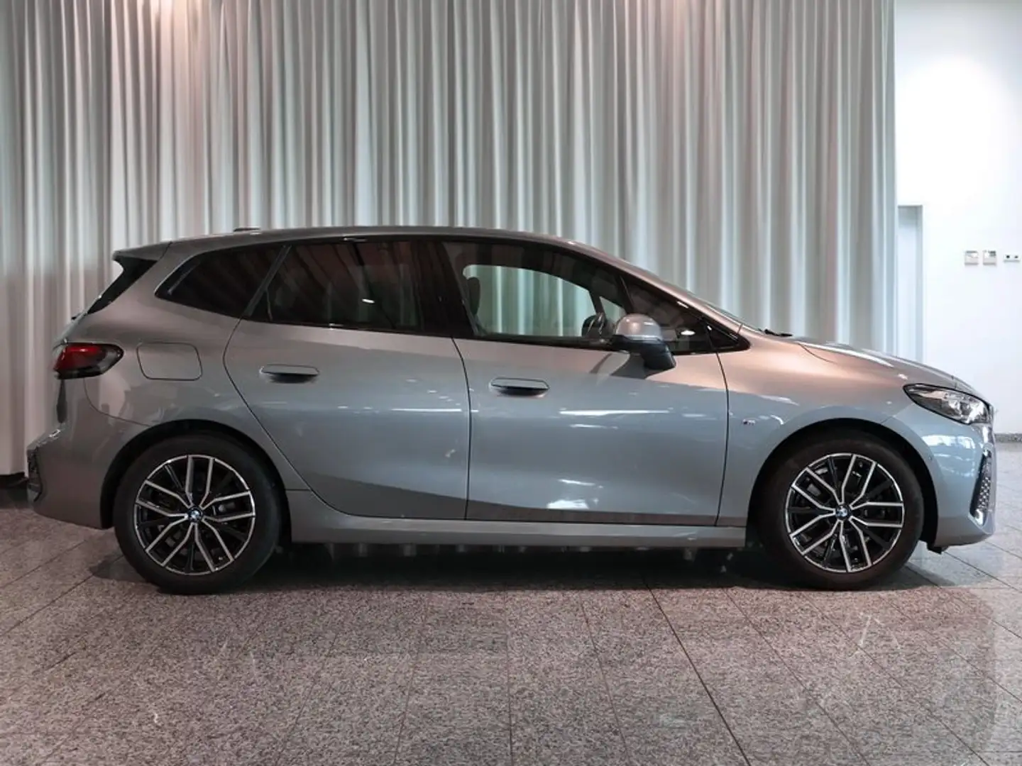 BMW 223 i Active Tourer M Sport Adp.LED DrivAssProf 360° H Szürke - 2