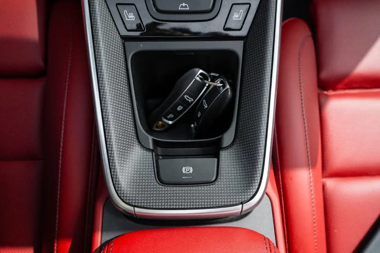Porsche 911 снимка Porsche 911