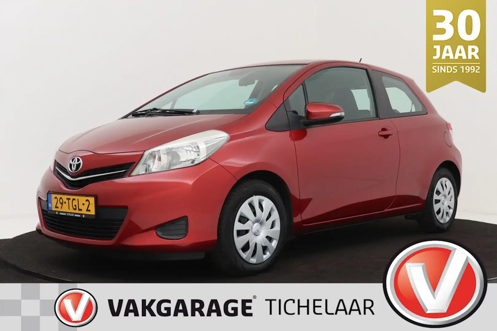 Toyota Yaris 1.3 VVT-i Aspiration | Trekhaak | Camera | Airco | Rot - 1