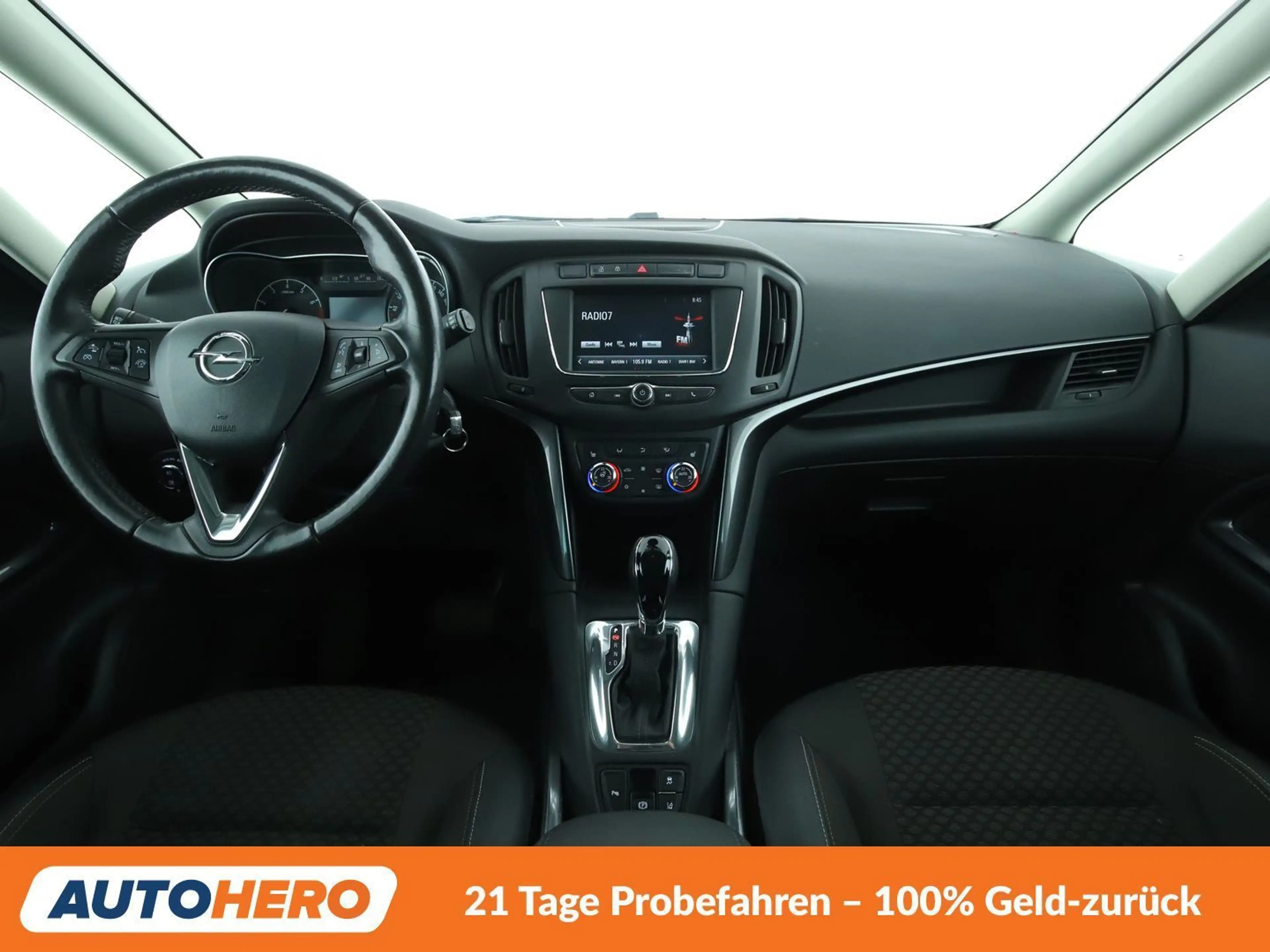 Opel Zafira Tourer 1.6 SIDI Turbo Innovation Aut.*CAM*NAVI*TEMPO* — photo 12