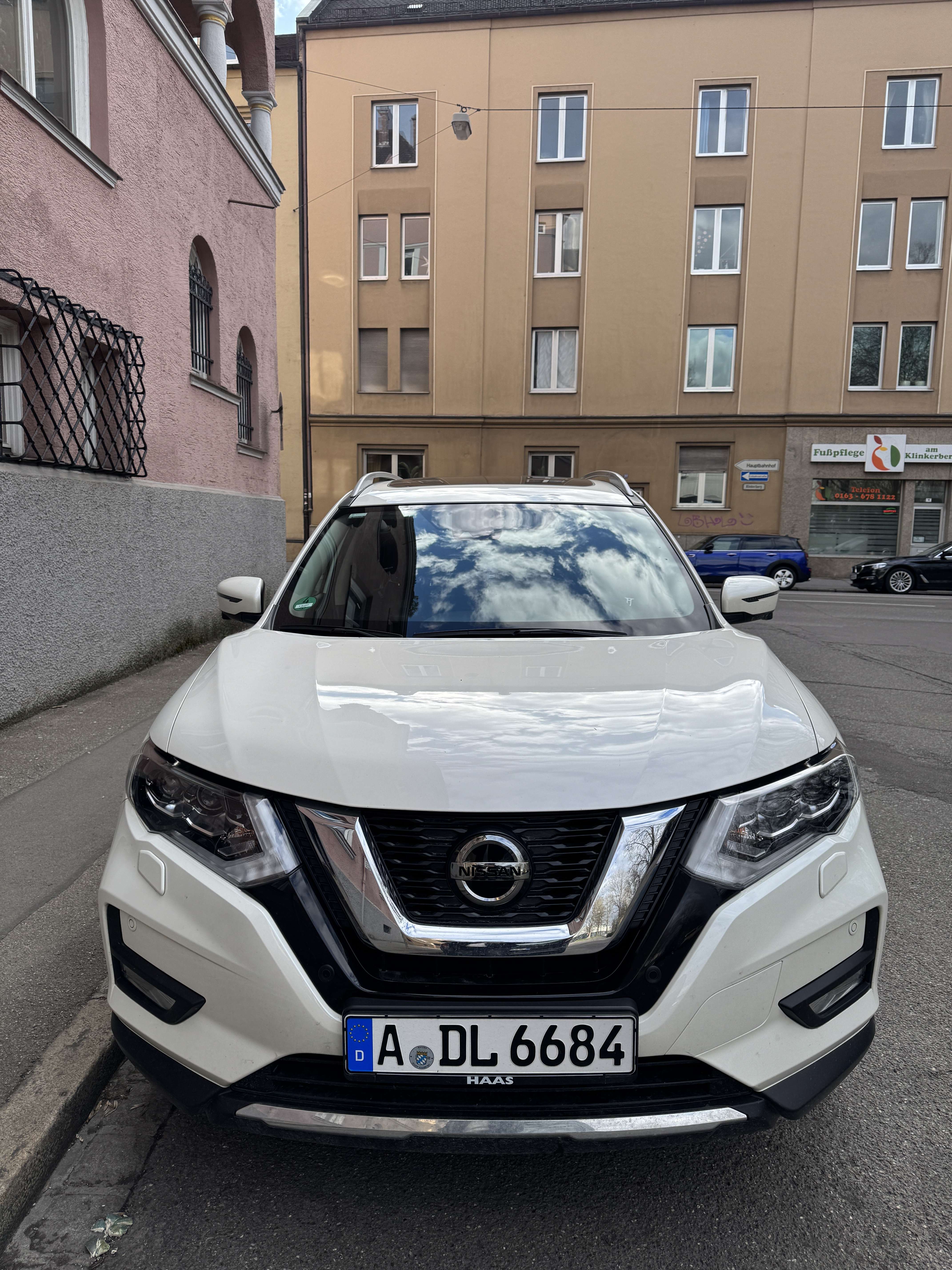 Second hand Nissan X-Trail 1.3
