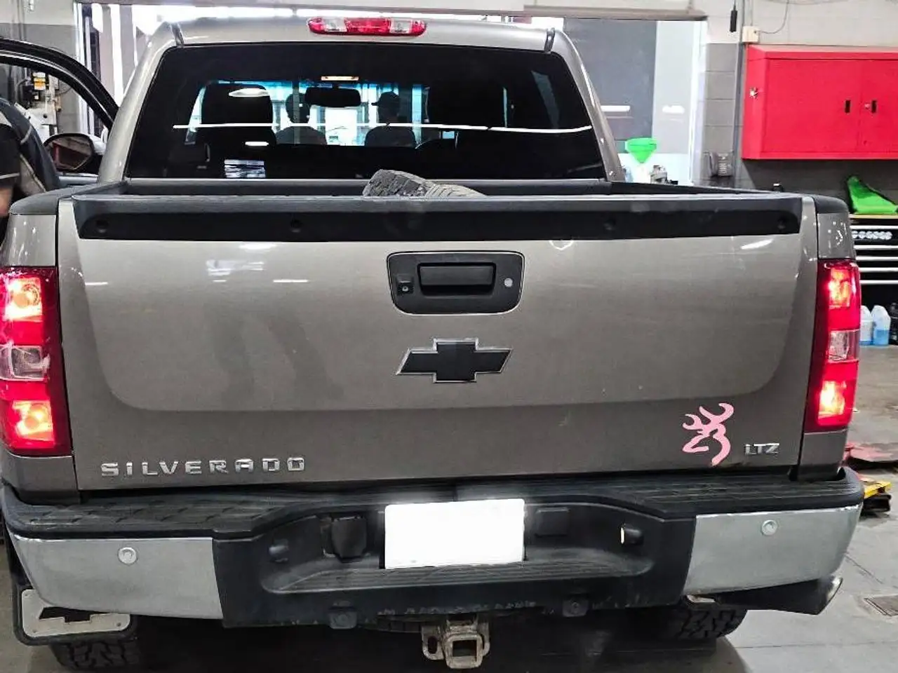 Chevrolet Silverado 1500 снимка Chevrolet Silverado 1500