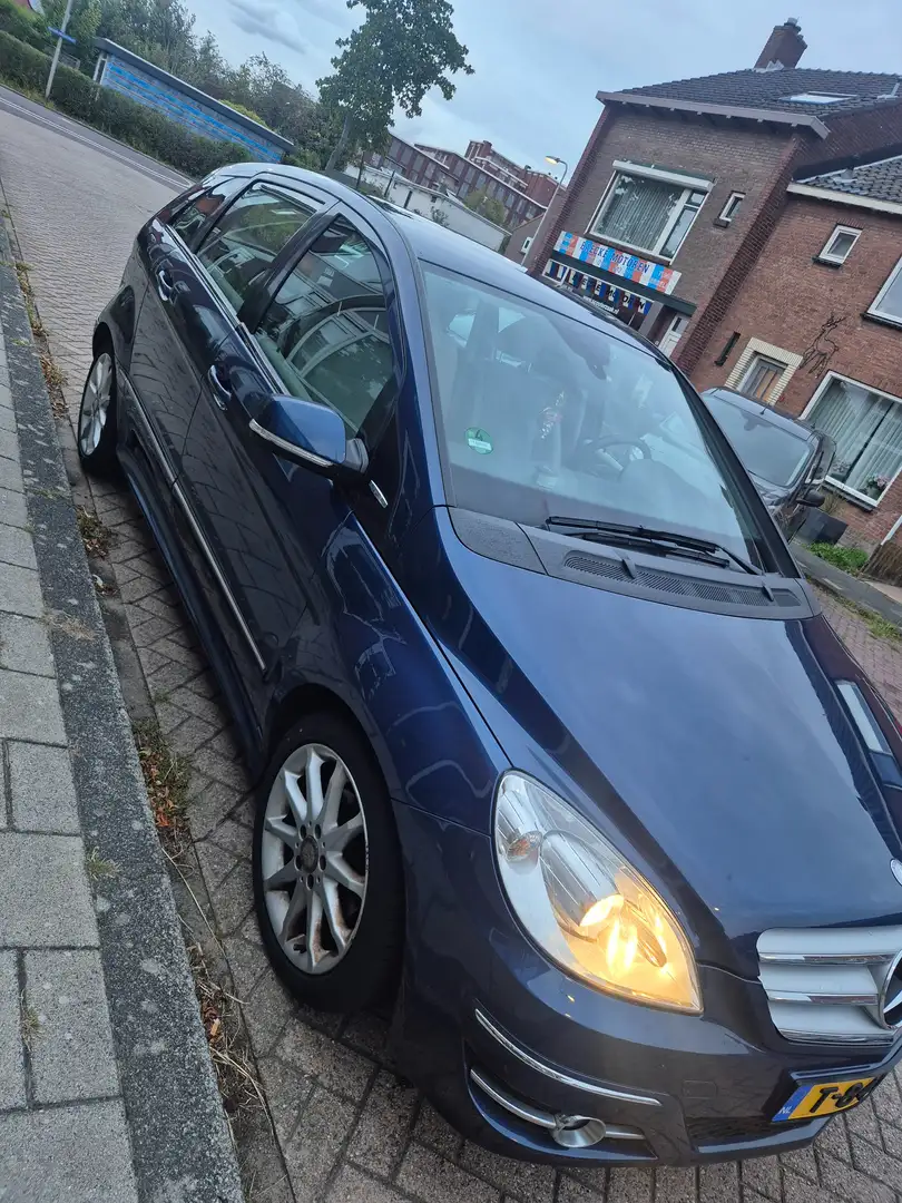 Mercedes-Benz B 170 B 170 BlueEFFICIENCY Bleu - 1