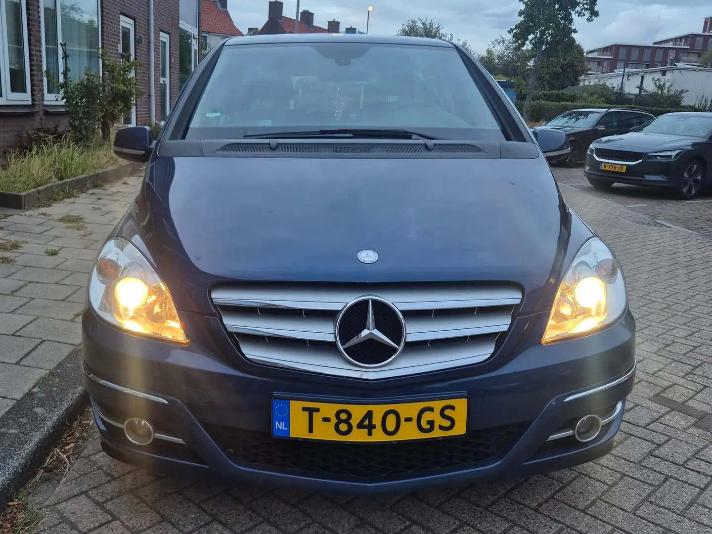 Mercedes-Benz B 170 B 170 BlueEFFICIENCY Bleu - 2