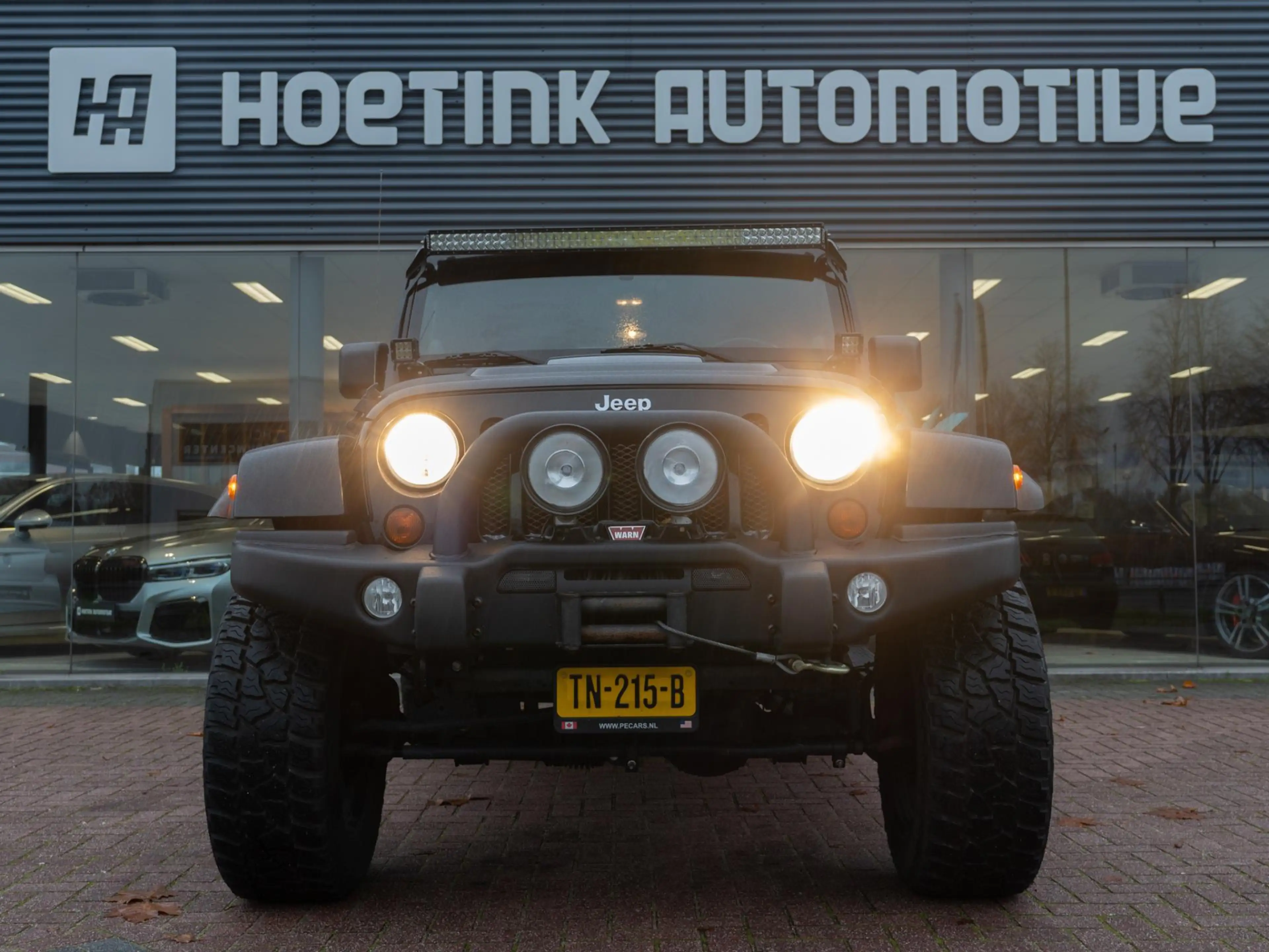 Jeep Wrangler Unlimited 3.6 Sahara | Cruise | Side step | Lier — photo 5