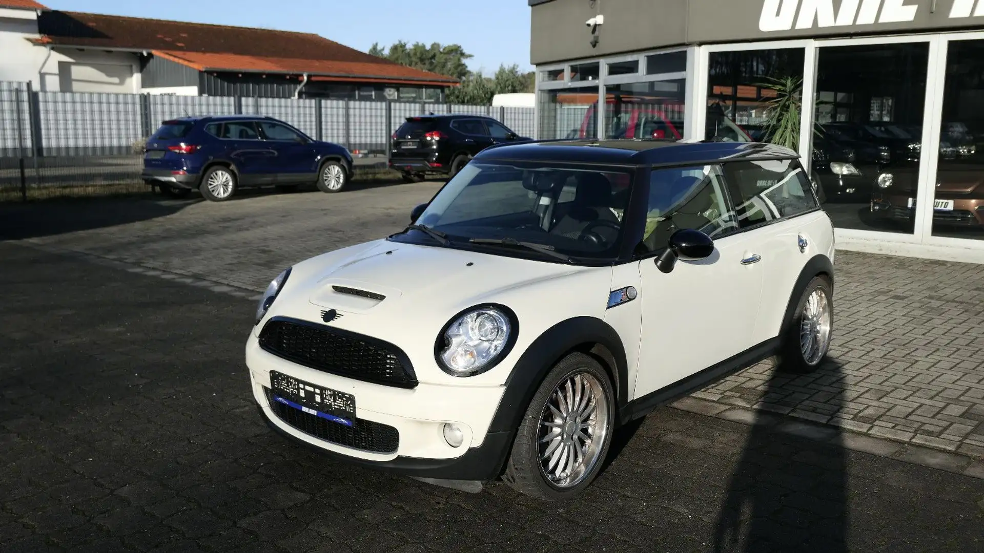 MINI Cooper S Clubman /Teileder/8xAlu/Tempomat Weiß - 1