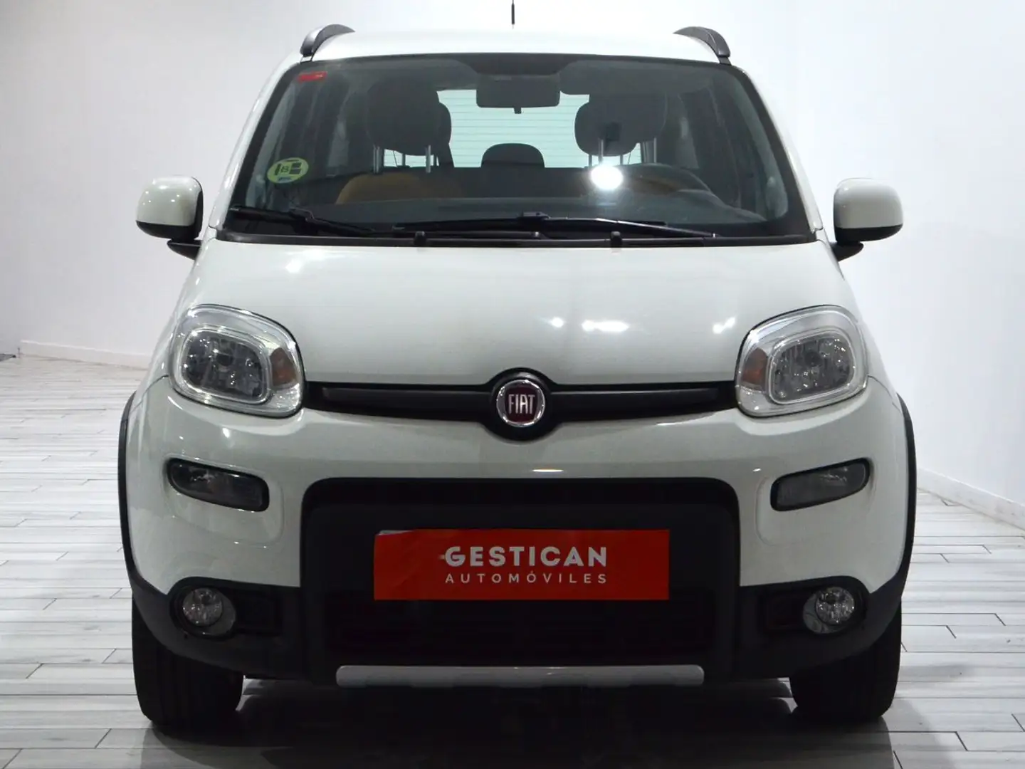 Fiat Panda 1.3 LOUNGE 4X4 75CV (5 PUERTAS) Weiß - 2