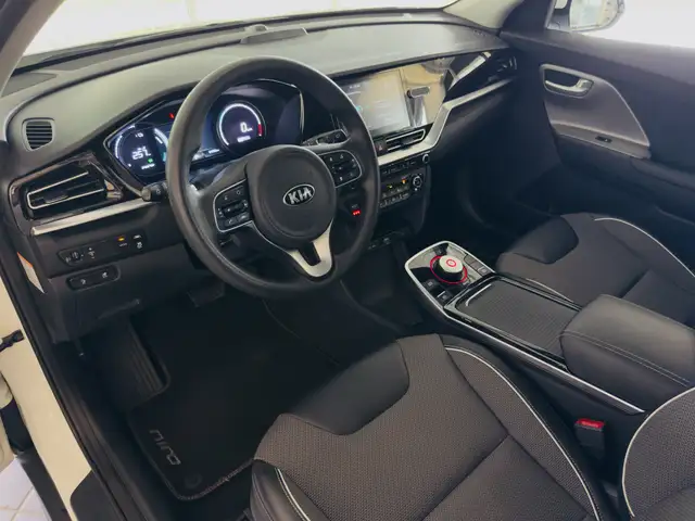 Kia Niro view 11